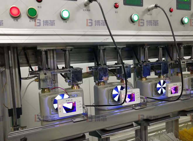 集中測(cè)試目視化及規(guī)劃，利用治具進(jìn)行測(cè)試自動(dòng)化設(shè)計(jì)