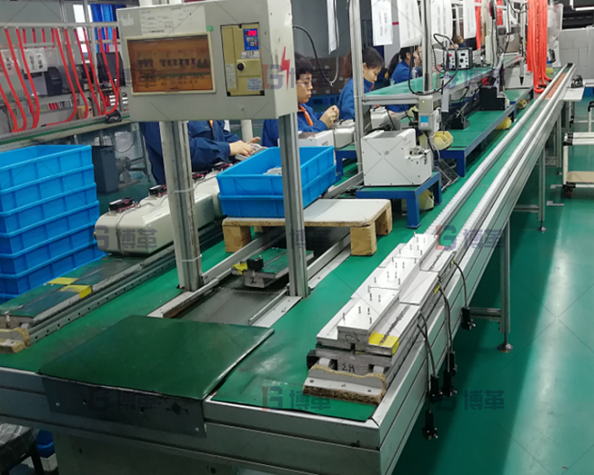 采用雙邊流水線，節(jié)約空間，電子組裝材料水蜘蛛配送。